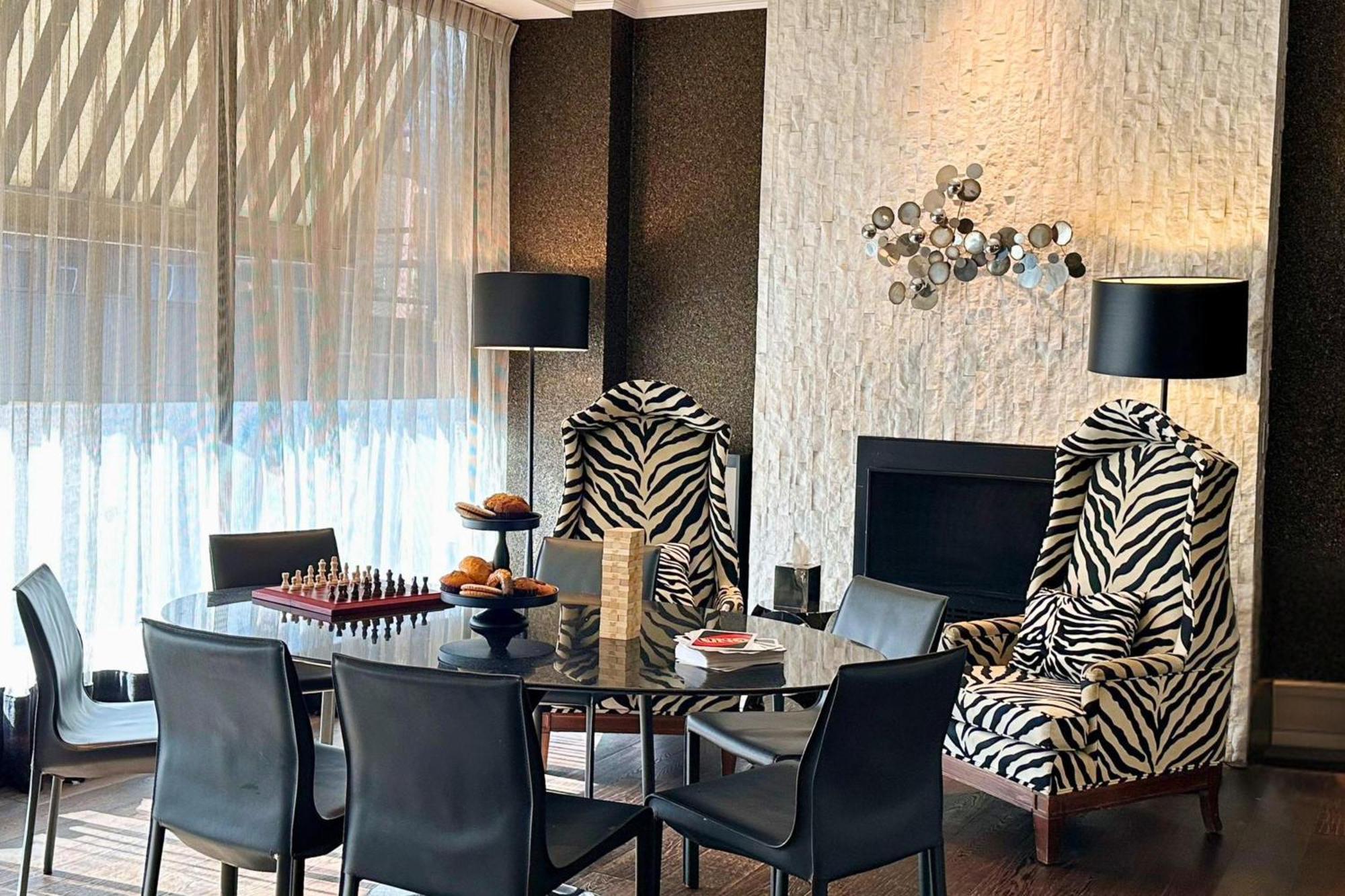 Moderne Hotel New York Bagian luar foto